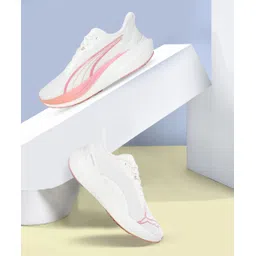 Darter Pro Fade Wns Running Shoes For Women