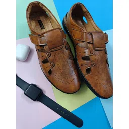 DESI COLOUR Men Slip-On Sneakers