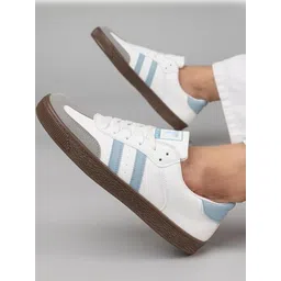 DODA Slip-On Sneakers