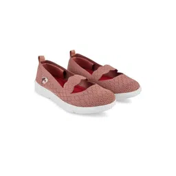 Dollphin Women Peach Sports Shoes