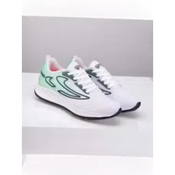 DRACKFOOT Men Textured Sneakers