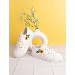 DressBerry Women Colourblocked Sneakers