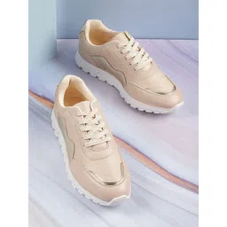 DressBerry Women Round Toe Sneakers