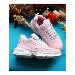 DressBerry Women Solid Round Toe Lace Up Design Sneakers