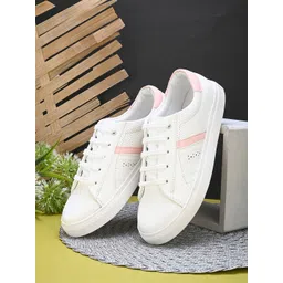 DressBerry Women Textured Comfort Insole Lightweight Sneakers