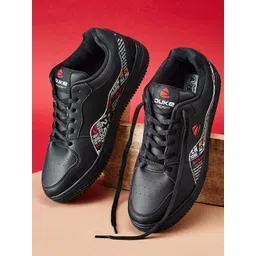 Duke Men Perforations Sneakers