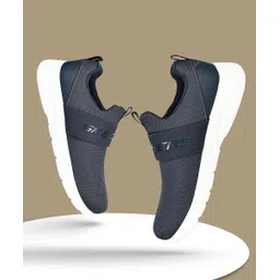 Dynamight 2.0 Walking Shoes For Women