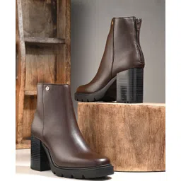 EL PASO Women Brown Faux Leather Casual Chelsea Boots Boots For Women