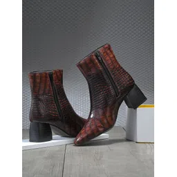 El Paso Women Brown Faux Leather Casual Chelsea Boots Boots For Women