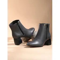 EL PASO Women Grey Faux Leather Casual Chelsea Boots Boots For Women