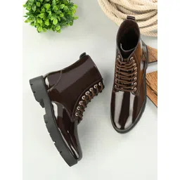 El Paso Women Mid -Top Lace Up Boots