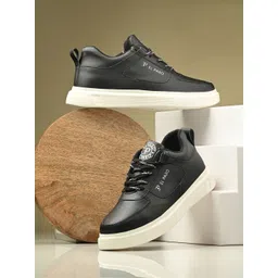 El Paso Women Sneakers