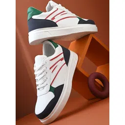 El Paso Women Sneakers