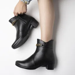 Elegant Gold Chain Detailed Black Boots For Girls Boots For Women