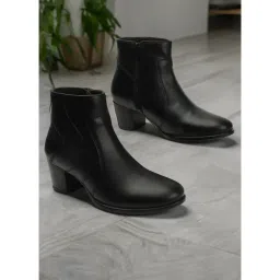 Elle Women's Black Casual Boots