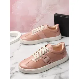 Elle Women's Pink Sneakers