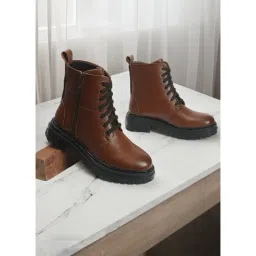 Elle Women's Tan Derby Boots