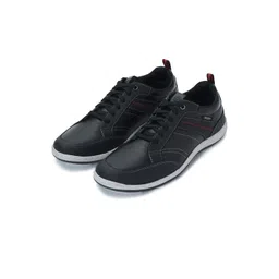ERGON Men Woven Design Leather Sneakers