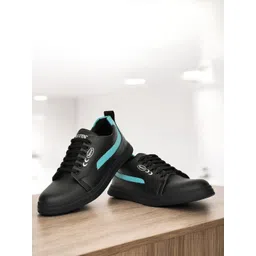 Eristine Men Sneakers