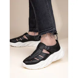 ESMEE Women Round-Toe Casual Shoes
