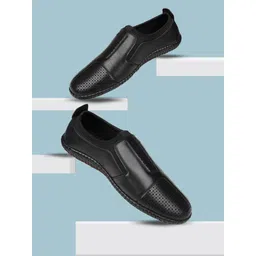 EZOK Men Flexi Comfort Leather Slip-On Casual Shoes