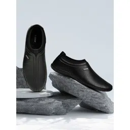 EZOK Men Leather Slip-On Sneakers