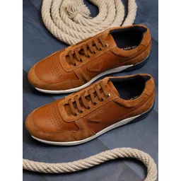 EZOK Men Tan Leather Sneakers