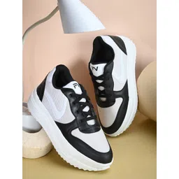 Fashion Victim Women Colourblocked Orthotic Friendly Lace Up Sneakers