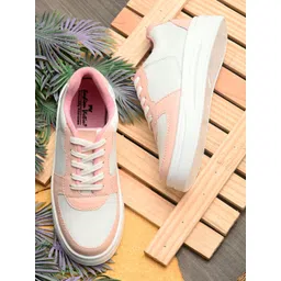 Fashion Victim Women White Colourblocked Sneakers