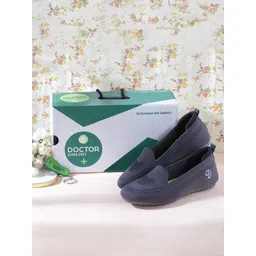 Fashionable Memory Foam Casuals, Stylish, Walking, and Sports Slip On Sneakers For Women