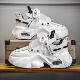 fashionable Stylish Light Weight Sneakers white Sneakers For Men