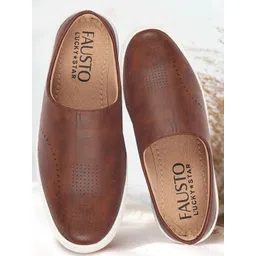 FAUSTO Men Brown Slip-On Sneakers