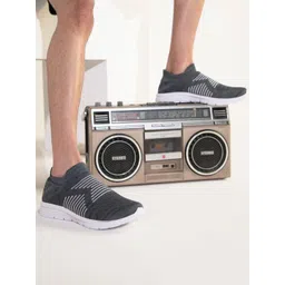 FAUSTO Men Grey Mesh Walking Non-Marking Shoes