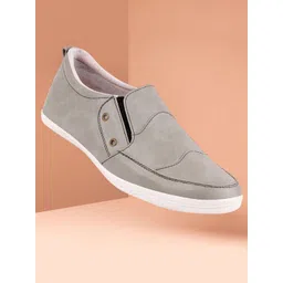 FAUSTO Men Grey Slip-On Sneakers