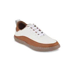 FAUSTO Men White Colourblocked Sneakers