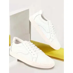 Fausto Men's White Casual Sneakers