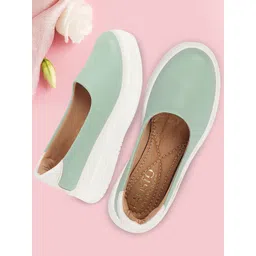 FAUSTO Women Lightweight Comfort Insole Contrast Sole Slip-On Sneakers