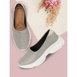 FAUSTO Women Round Toe Lightweight Slip-On Sneakers