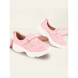 FAUSTO Women Textured Laser Cuts Lightweight Comfort Insole Contrast Sole Slip-On Sneakers