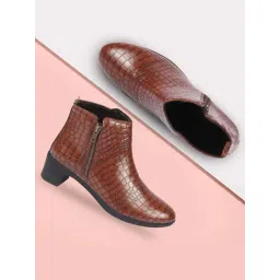 Fausto Women's Tan Casual Booties