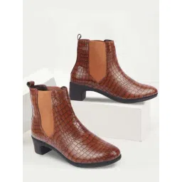 Fausto Women's Tan Chelsea Boots