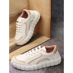 FEET RUNNER Women Colourblocked Lace-Up Sneakers