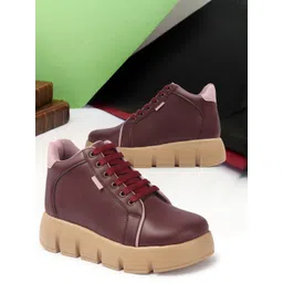 FEET RUNNER Women PU Sneakers