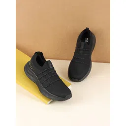 FILA EASE QUAD Men Slip-On Walking Shoes