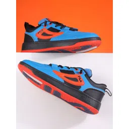 FILA Men TUHO Colourblocked Round Toe Arch Support Insole Lightweight Sneakers