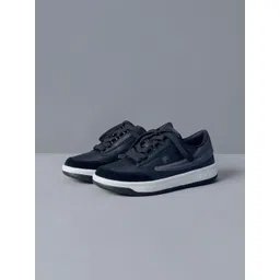 FILA Women Colourblocked Regular Leather Sneakers