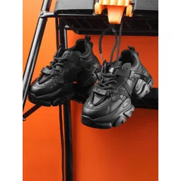 FILA Women ENVI HALLI Round Toe Arch Support Insole Lightweight Sneakers