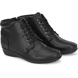 Flat lace up Ankle Boots with Cushioned Collar 62151