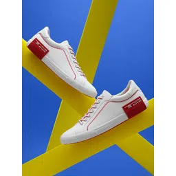 Flying Machine Men Round Toe Sneakers