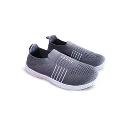FootStation Women Woven Design Slip-On Sneakers